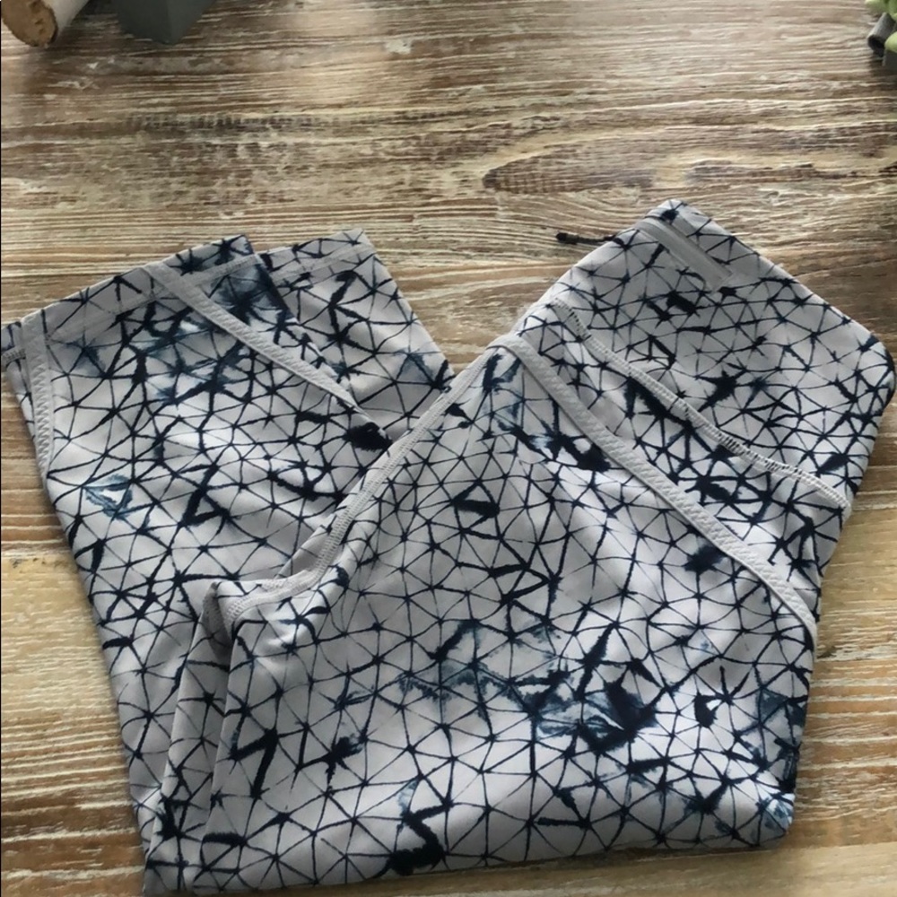 Lululemon Capri leggings